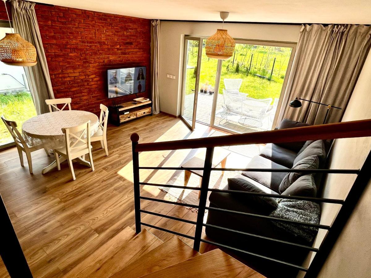 Gut Time Villa Smoldzinski Las Ngoại thất bức ảnh
